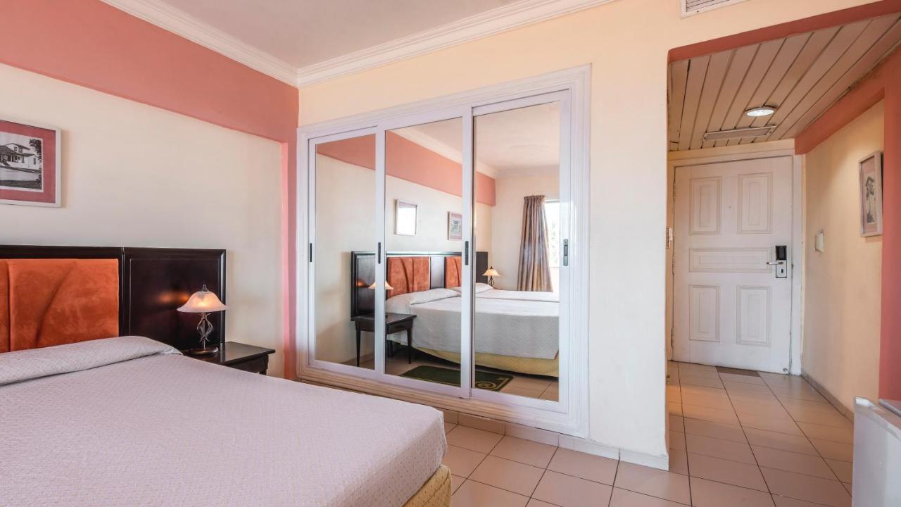 Chateau Miramar By Be Live Hotel Havana Room photo